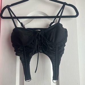 black lace up crop top